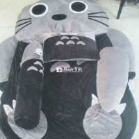 Nệm hình thú cho bé trai và gái