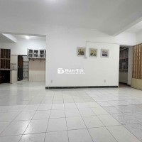 ##  CĂN HỘ NHIỀU TỨ - VỊ TRÍ VÀNG - NHẬN NHÀ NGAY!