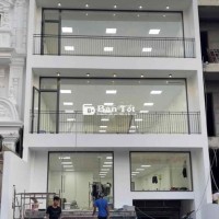 Nhà Mới Xây đường Sư Vạn Hạnh, P.12, Q10