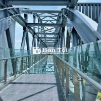 CĂN HỘ HẠNG A CAO CẤP CÓ CẦU KÍNH TRÊN KHÔNG CAO NHẤT VIỆT NAM  