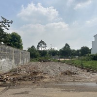 Mặt Tiền KINH DOANH Siêu Đẹp - View Bờ Sông Hút Hồn!