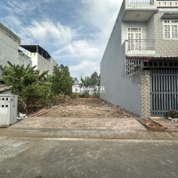 Cần bán 135m(6.2x21.8),full thổ cư,đường nhựa ngay cầu Vĩnh Bình T.Đức