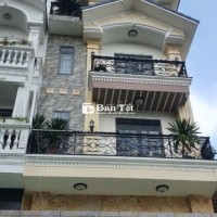 CƠ HỘI VÀNG CHO THUÊ NHÀ MẶT TIỀN ĐẸP, VỊ TRÍ ĐẮC ĐỊA TẠI QUẬN 10