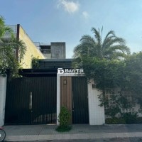 Biệt thự vườn đẹp 9,4m x 25m. Mặt tiền Đường Hiệp Thành 06