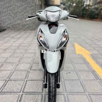 Vision Sporty ĐẸP MÊ LY -  CHÍNH CHỦ CẦN SANG TAY GẤP!