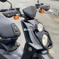 Chào các anh chị, em có chiếc Yamaha BWS Buzz 125cc đời 2015, nguyên bản AC, cần bán gấp. Đây là dòng xe siêu phượt, cực kỳ cơ bắp, phù hợp với những ai yêu thích phong cách mạnh mẽ và cá tính.