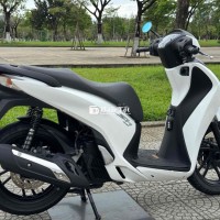 CẦN BÁN SH 125 CUỐI 2015 - KHÓA BẾP GA BS43 - XE NGUYÊN RIN, MÀU TRẮNG ĐẸP  