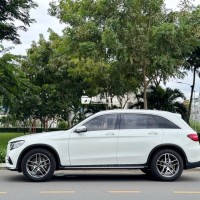 Chính Chủ Bán Mercedes GLC300 4Matic 2018 Full Option - Đổi S-class  