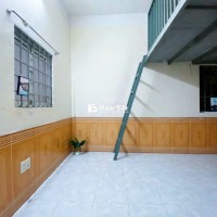 Phòng có 2 cửa sổ, giờ giấc tự do gần HUFI tại 262A Tân Kỳ Tân Quý