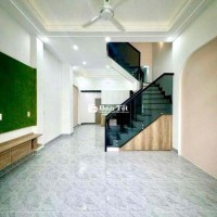 Nhà Mới Đẹp 3 Tầng, 4 Phòng Ngủ, 3WC, Sổ Riêng, Đường Xe Hơi, Trường Lưu, Quận 9  
