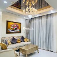 SIÊU PHẨM 2PN VINHOMES CENTRAL PARK - 8.3 TỶ - NHÀ ĐẸP MÊ LY!