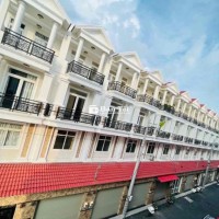 NHÀ 3 LẦU MỚI XÂY SỔ HỒNG RIÊNG HOÀN CÔNG, CÁCH QL13 50M, ĐƯỜNG 7M