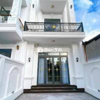 NHÀ 2 LẦU PHÚ LỢI - GẦN VÒNG XOAY HIỆP THÀNH 3 - CHỈ 5 TỶ 150 TRIỆU!  