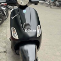 VESPA ĐEN 2015 - MÁY ZIN, GIẤY TỜ ĐẦY ĐỦ - BAO SANG TÊN NGAY!  