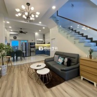 Cho Thuê Nhà Full Nội Thất 3 Lầu, Gara Rộng, Gần Đỗ Xuân Hợp - Cầu Năm Lý - Global City  