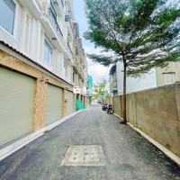 ĐÓN ĐẦU QUỐC LỘ 13 MỞ RỘNG – BÁN NHÀ VỊ TRÍ VÀNG – GIÁ TĂNG NHANH