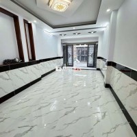 Nhà đẹp 3 tầng,hẻm ôtô 5m thông,DT: 4 x 15,5 (CN: 62,3m2)