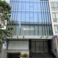 Cho Thuê Tòa Nhà Hoàng Hoa Thám Ngay Ga T3 DT 9x20m Hầm Trệt 3 Lầu  