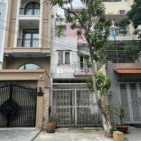 SIÊU PHẨM NHÀ MẶT TIỀN TÊN LỬA - 10.5 TỶ - CƠ HỘI VÀNG KHÔNG THỂ BỎ LỠ!