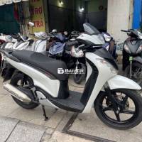 Cần bán Honda SH 150i 2011 đầu 106, mới 90%, biển số thành phố, chính chủ   