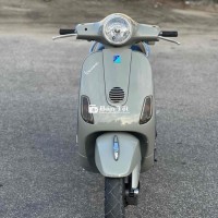 Vespa LX 125cc - Máy êm như mơ, chất chính chủ, giá cực ưu đãi!  