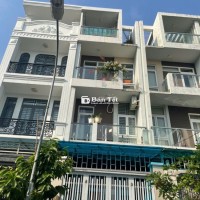CƠ HỘI VÀNG - NHÀ 2 MẶT TIỀN - GIÁ SIÊU HỜI - BÁN GẤP!