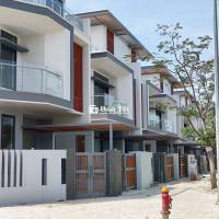 Cho Thuê Nhà Phố Biệt Thự Đông Tăng Long 200m2 Chỉ 5 Triệu/Tháng  