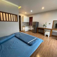 Cho thuê CHDV rộng 30m2 Phạm Văn Đồng, Full nội thất, ngõ ô tô tránh