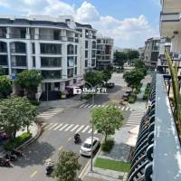 Shophouse 7x21m mặt tiền đường lớn, hầm 4 tầng có sẵn vách kính vp