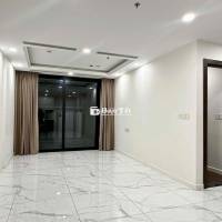 ✅SUNSHINE SKY CITY Q7 - Cần cho thuê căn 2PN 2WC NT cơ bản giá tốt