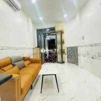 CẦN BÁN NHÀ MẶT TIỀN HẺM LÝ THÁI TỔ - QUẬN 10 - SIÊU HOT!