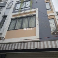 CẦN CHO THUÊ NHÀ MẶT TIỀN ĐẸP, THIẾT KẾ HIỆN ĐẠI TẠI BÌNH THẠNH - LÝ TƯỞNG CHO KINH DOANH!  