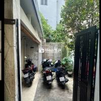 BÁN NHÀ 62M2 MỚI ĐẸP CÓ SÂN TO HẺM 266 NGUYỄN DUY  