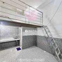 ##  Phòng Gác Xịn Xò - Ngay KCX Cầu Tân Thuận - Chỉ 2TR6!