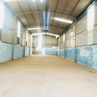 XƯỞNG 300M² - GIÁ CHỈ 15 TRIỆU/THÁNG - CƠ HỘI VÀNG ĐẦU TƯ!