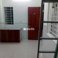 cho thuê phòng trọ 26m2 mới có máy lạnh, nước nóng NLMT, có gác lững