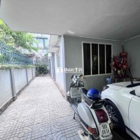 BIỆT THỰ SANG TRỌNG - SÂN VƯỜN THOÁNG MÁT - THIẾT KẾ ĐẲNG CẤP!  