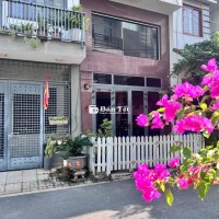 NHÀ    GIÁP GÒ VẤP.  4 Lầu. Giá : 7.1 tỷ