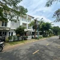 ##  Cơ Hội Vàng! Biệt Thự Hồ Bơi Ngay Tâm Melosa Khang Điền - Chỉ 10.98 Tỷ!