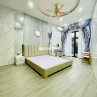 ## SIÊU PHẨM CHO THUÊ - NGÕ 75 PHÚ DIỄN - 5 PHÒNG NGỦ - FULL NỘI THẤT - 12 TRIỆU/THÁNG!