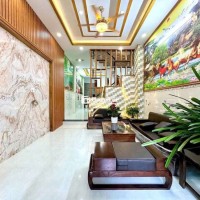 Bán nhà 4x15m 3lầu hẻm 5m thông 1/ 158 Lâm Thị Hố