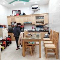 Cho thuê nhà Xuân La Tây Hồ DT 55m2 4 tầng 4PN 12 triệu