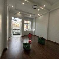 CHDV mặt tiền phường Sơn Kỳ, 6x20m 5 tầng có thang máy