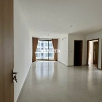 Cho thuê căn 95m2(3pn + 3wc) Ngay long trường Q9 .Có thể vaog ở liền