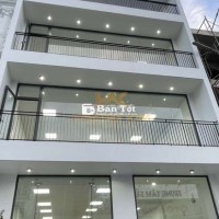 Toà nhà Hoàng Việt ngay Khu Khách Sạn Đệ Nhất, 9x20m, Hầm trệt 3 lầu