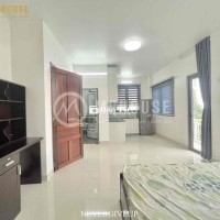 Stu Ban Công 40m2 Rộng Thoáng FullNT Cao Cấp_Thang Máy_MGR_Hầm Xe