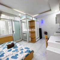 CHO THUÊ PHAN XÍCH LONG-  STUDIO FULL NT-  CỬA SỔ TRỜI- THANG MÁY