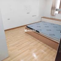 cho thuê gấp căn 2pn 1wc block D 75m2 13tr/th full nội thất như hình