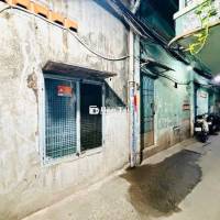 Khan hiếm P.25 bán đất tặng nhà C4 42m2 ngang 6m ngay ĐH Ngoại Thương