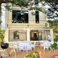 Cho thuê biệt thự đường Liên Phường 400m2 đất full nội thất